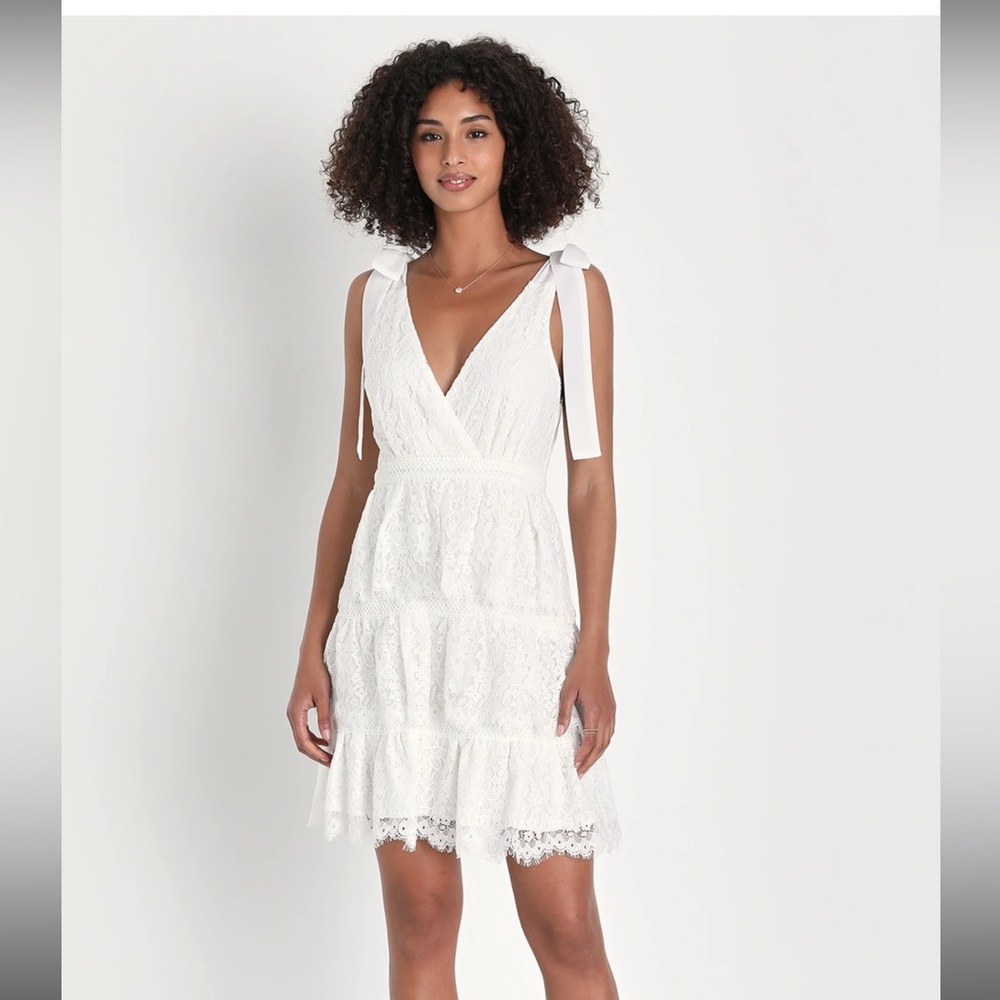 White Lulus Dress NWT
